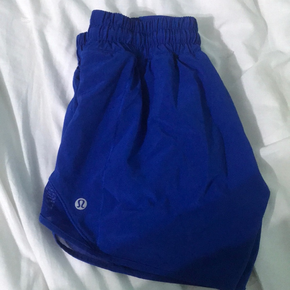 Lululemon Hotty Hot Short 4”